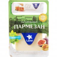 Сыр твердый «Пармезан» с подарком мёд, 40% 185 г