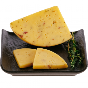 Сыр по­лутвер­дый «Ларец с вя­ле­ны­ми то­ма­та­ми и оре­га­но» 50%, 1 кг