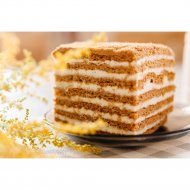Торт медовый «Кусочек счастья» 1 кг, фасовка 0.3 - 0.35 кг