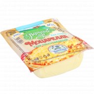 Сыр полутвердый «Верхний луг» Моцарелла, 40%, 300 г