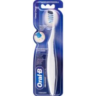 Зубная щетка «Oral-B» Pro Expert Clinical 35, белый