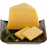 Сыр «Костромской» 45%, 1 кг, фасовка 0.3 - 0.4 кг