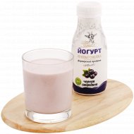 Йогурт из козьего молока «Крестьянское фермерское хозяйство Дак» с черной смородиной 3.0 -4.5%, 250 г