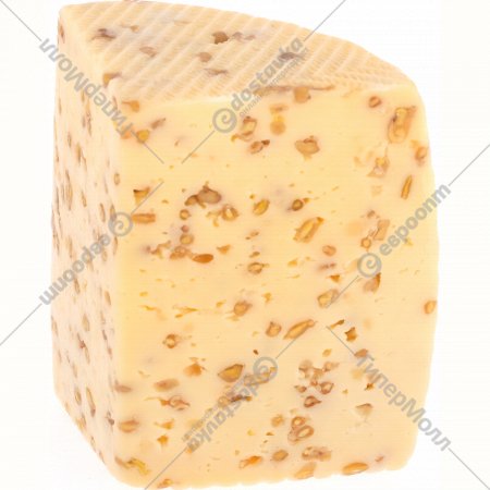 Сыр «Беловежский трюфель» пажитник, грецкий орех, 45%, 1 кг, фасовка 0.3 кг