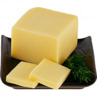 Сыр полутвердый «Сулугуни Люкс» 40%, 1 кг, фасовка 0.3 - 0.4 кг