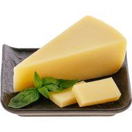 Сыр тв«DZIUGAS ПАРМЕЗАН» 40%,1кг