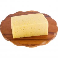 Сыр «Тильзитер» квадрат, 45%, 1 кг, фасовка 0.25 - 0.3 кг