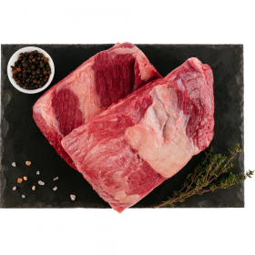 Мясо бескостное «Грудинка говяжья» охлажденное, 1 кг, фасовка 0.6 - 1.1 кг