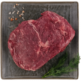 Мясо бес­кост­ное го­вя­жье «Фи­лей» охла­ждён­ное, 1 кг