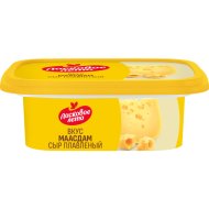Сыр плавленный Лас­ко­вое лето со вкусом и ароматом сыра Маасдам, 45%, 170 г