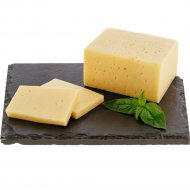 Сыр полутвердый «Слуцкий сыродельный комбинат» Тильзитский, 45%, 1 кг, фасовка 0.3 - 0.4 кг