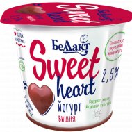 Йогурт «Беллакт» Sweet heart, вишня, 2.5%, 150 г
