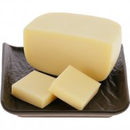 Сыр полутвердый «Савушкин» 40%, 1 кг, фасовка 0.3 - 0.35 кг