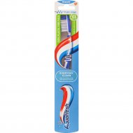 Зубная щетка «Aquafresh» Everyday clean, синяя, средней жесткости