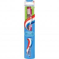 Зубная щетка «Aquafresh» Everyday clean, малиновая, средней жесткости