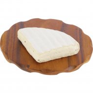 Сыр мягкий с белой плесенью «Бри де фамиль» с трюфелем, 50%, 1 кг, фасовка 0.2 - 0.25 кг