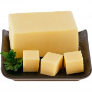 Сыр «Верхнедвинский маслосырзавод» Молдавский особый, 40%, 1 кг, фасовка 0.4 - 0.6 кг