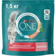 Корм для кошек «Purina One» с лососем и пшеницей, 1.5 кг