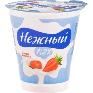 Йогуртный продукт «Нежный» c соком клубники, 1.2%, 320 г