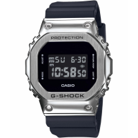 

Часы наручные"CASIO"(GM-5600-1E)