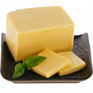 Сыр «Гауда» 45%, 1 кг, фасовка 0.4 - 0.5 кг